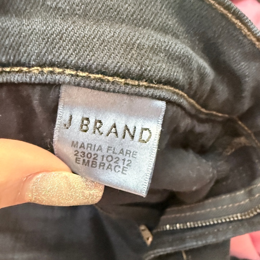 J Brand Maria Flare Embrace Jeans Dark Wash High Rise Denim Size 27 EUC - Picture 3 of 5